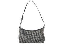 Load image into Gallery viewer, Christian Dior クリスチャンディオール ハンドバッグ トロッター キャンバス ベージュ ブラック シルバー金具 良品 中古 60995