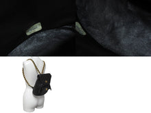 Load image into Gallery viewer, CHANEL シャネル リュック デイパック マトラッセ ラムスキン ココマーク 3番台 1995年 ブラック ゴールド金具 美品 中古 61001