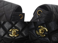 Load image into Gallery viewer, CHANEL シャネル リュック デイパック マトラッセ ラムスキン ココマーク 3番台 1995年 ブラック ゴールド金具 美品 中古 61001