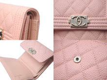 Load image into Gallery viewer, CHANEL シャネル ボーイシャネル 三つ折り財布 ピンク キャビアスキン 29番台 ココマーク ウォレット 小物 ロゴ 美品 中古 61025