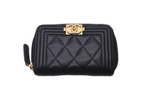 Load image into Gallery viewer, CHANEL シャネル コインケース ボーイシャネル A80602 31番台 キャビアスキン ブラック ゴールド金具 美品 中古 61032