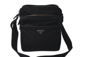 PRADA プラダ ショルダーバッグ 2VH029 トライアングルロゴ ナイロン サフィアーノレザー ブラック シルバー金具 良品 中古 61093