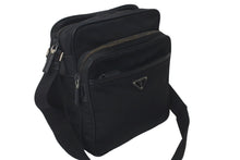 Load image into Gallery viewer, PRADA プラダ ショルダーバッグ 2VH029 トライアングルロゴ ナイロン サフィアーノレザー ブラック シルバー金具 良品 中古 61093