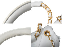 Load image into Gallery viewer, CHANEL シャネル マトラッセ ハンドバッグ シングルフラップ チェーンショルダー 29番台 ホワイト 美品 中古 61100