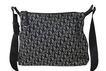 Load image into Gallery viewer, Christian Dior クリスチャンディオール ショルダーバッグ トロッター 02RU 1004 ブラック グレー シルバー金具 美品 中古 61106