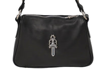 Load image into Gallery viewer, 新品同様品 CHROME HEARTS クロムハーツ ショルダーバッグ チキンナゲットスモール ダガー レザー シルバー925 ブラック 中古 61113
