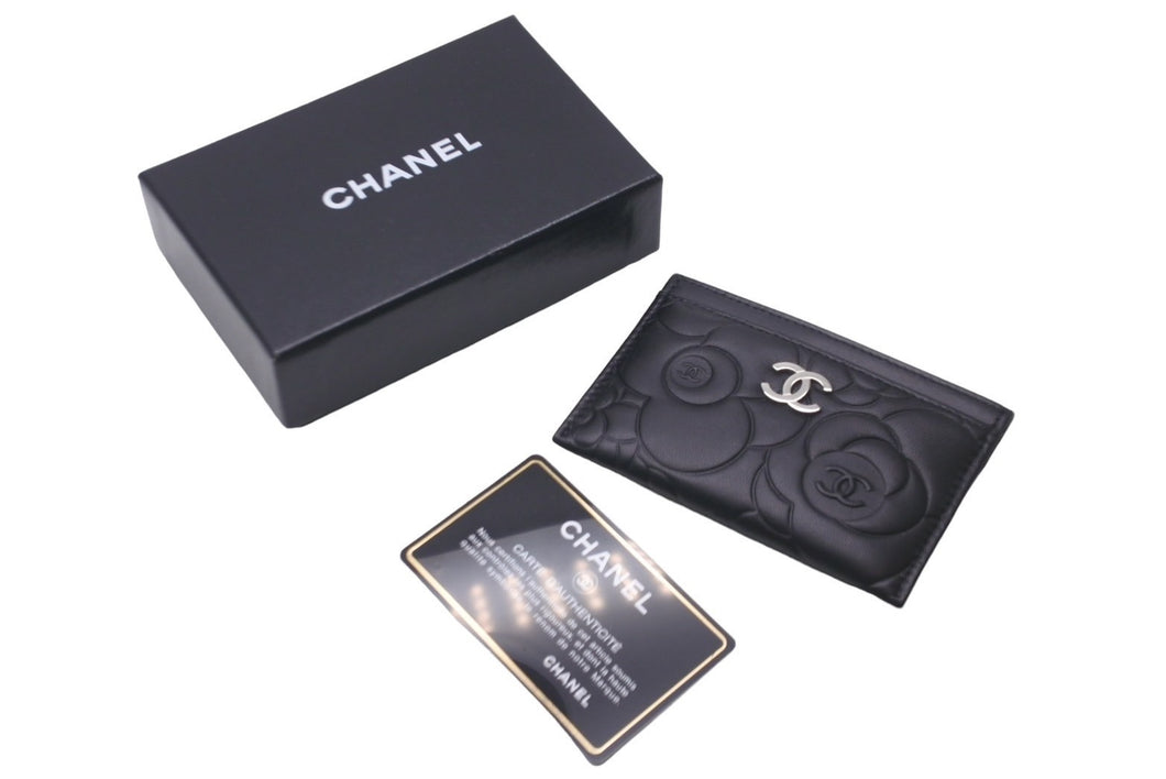 新品同様 CHANEL シャネル カメリア カードケース ココマーク 16番台 ブラック ラムスキン 中古 61194
