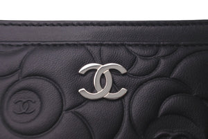 新品同様 CHANEL シャネル カメリア カードケース ココマーク 16番台 ブラック ラムスキン 中古 61194