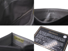 Load image into Gallery viewer, 新品同様 CHANEL シャネル カメリア カードケース ココマーク 16番台 ブラック ラムスキン 中古 61194