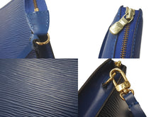 Load image into Gallery viewer, LOUIS VUITTON ルイ ヴィトン アクセサリーポーチ M52945 ポシェット アクセソワール エピ レザー トレドブルー 美品 中古 61197