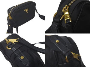 極美品 PRADA ショルダーバッグ ロゴ ゴールド金具 黒 斜め掛け