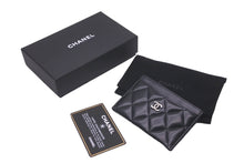 Load image into Gallery viewer, 極美品 CHANEL シャネル ココマーク マトラッセ カードケース 31番台 ラムスキン ソーブラック 中古 61255