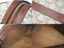 Load image into Gallery viewer, CELINE セリーヌ トリオンフ 2WAYハンドバッグ 19037 2CAS 01BC レザー ホワイト ブラウン ゴールド金具 良品 中古 61262