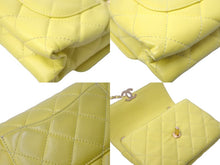 Load image into Gallery viewer, CHANEL シャネル マトラッセ 2WAY ショルダーバッグ ココマーク ラムスキン ランダム番号 イエロー ゴールド金具 美品 中古 61280