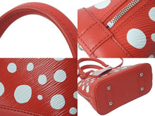 Load image into Gallery viewer, 極美品 LOUIS VUITTON ルイヴィトン 草間彌生 アルマBB ハンドバッグ 23SS M21698 ICチップ エピレザー レッド 中古 61320
