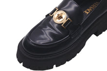 画像をギャラリービューアに読み込む, VERSACE ヴェルサーチ ローファー メデューサ 厚底 レザー サイズ38 ブラック ゴールド金具 美品 中古 61326 