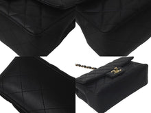 Load image into Gallery viewer, CHANEL シャネル ミニ マトラッセ チェーン ショルダーバッグ 30番台 ラムスキン ブラック ココマーク ロゴ 美品 中古 61330