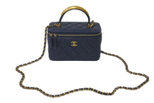 Load image into Gallery viewer, 極美品 CHANEL シャネル バニティチェーンショルダーバッグ トップハンドル ランダム カーフ ネイビー ゴールド金具 中古 61398