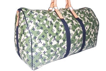 Load image into Gallery viewer, LOUIS VUITTON ルイヴィトン 村上隆 迷彩 超希少 キーポルバンドリエル55 M95774 フラージュ バッグ ボストン 美品 42130